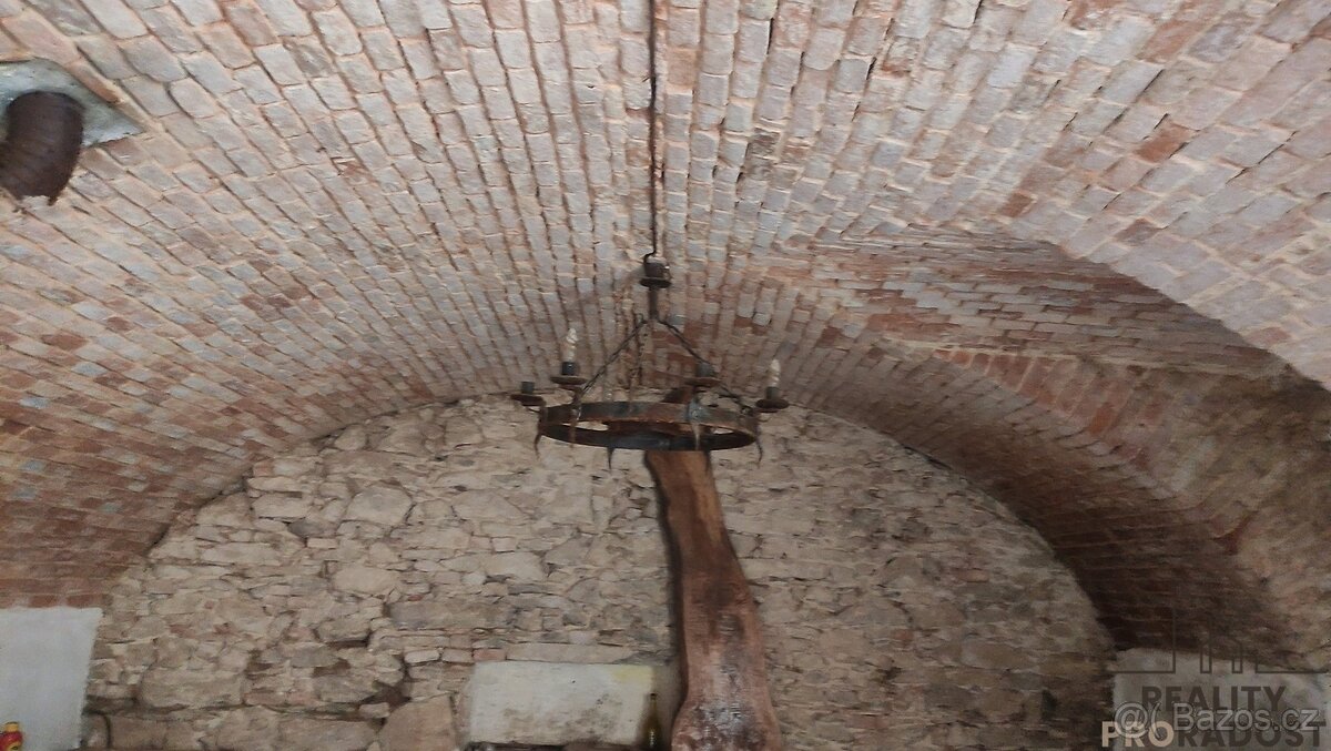 Prodej části bývalého kláštera, Vratěnín, okres Znojmo - 18