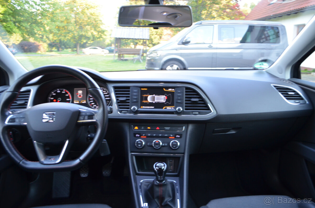 PRODÁM SEAT LEON 1.4TSI FR COMBI 2016 PANORAMA XEN,NAV - 18