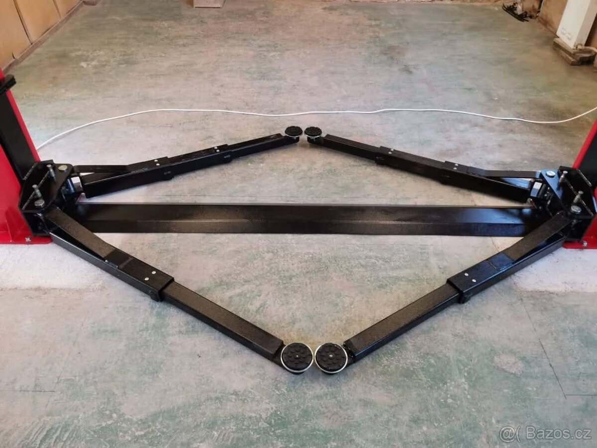 Dvousloupový hydraulický zvedák 4,2 T zdviž BOR4200E ,,2025 - 18