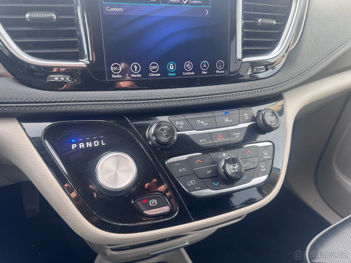 Chrysler Pacifica 3,6 Hybrid Radar Limited DVD 2019 - 18