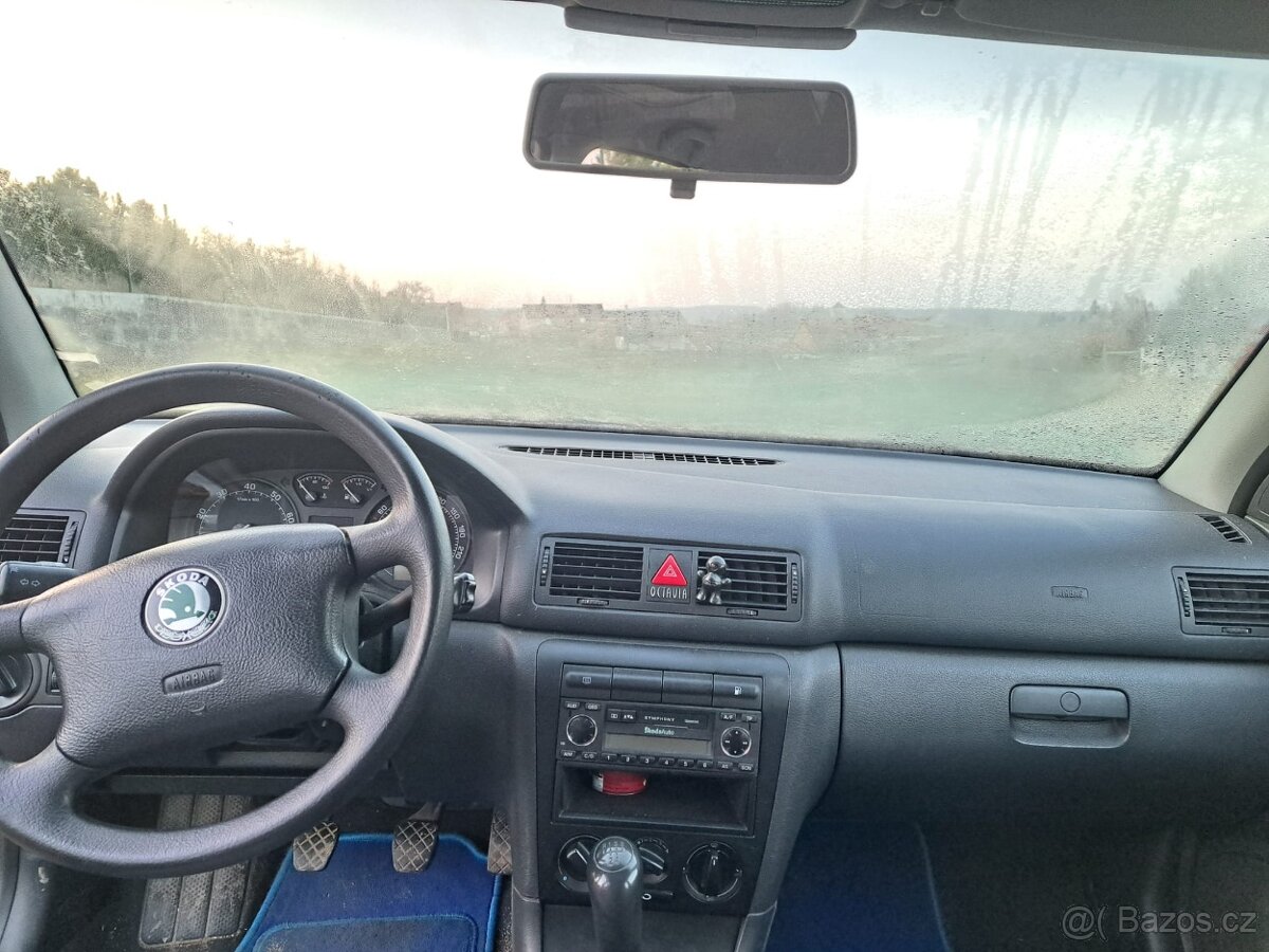 Prodám Škoda Octavia 1.6 MPI + LPG, r. v. 2003 - 18