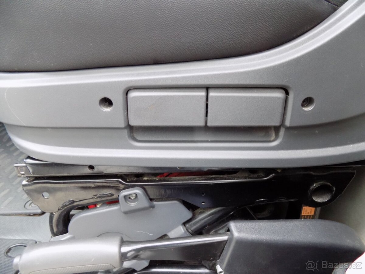 Peugeot Boxer 2.2 BlueHDi/333/L2H2/NAVI/DPH/ - 18