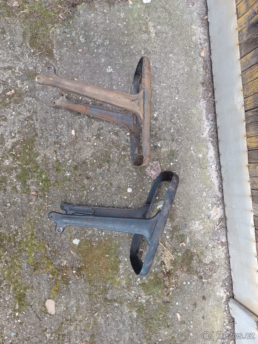 Ram přední vidlice nádrž kastlík IŽ350 IŽ49 DKW - 18