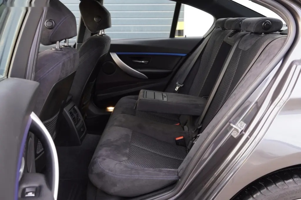 BMW Řada 3, 320D,Xdrive,M-paket,Led,Kamera - 18