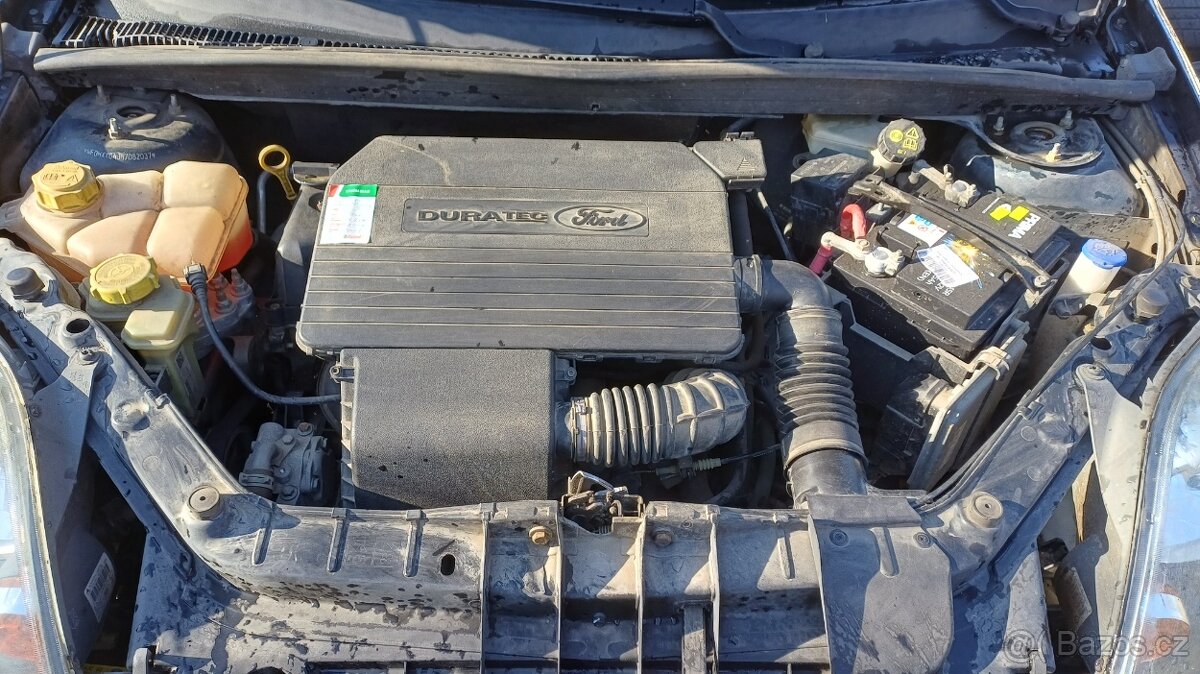 Ford Fiesta, 1.3 i - TOP stav - 18