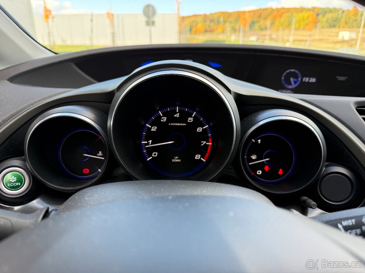 Honda Civic 1.8 i-VTEC 104 kW, jen 116.540 km, rok 2012 - 18