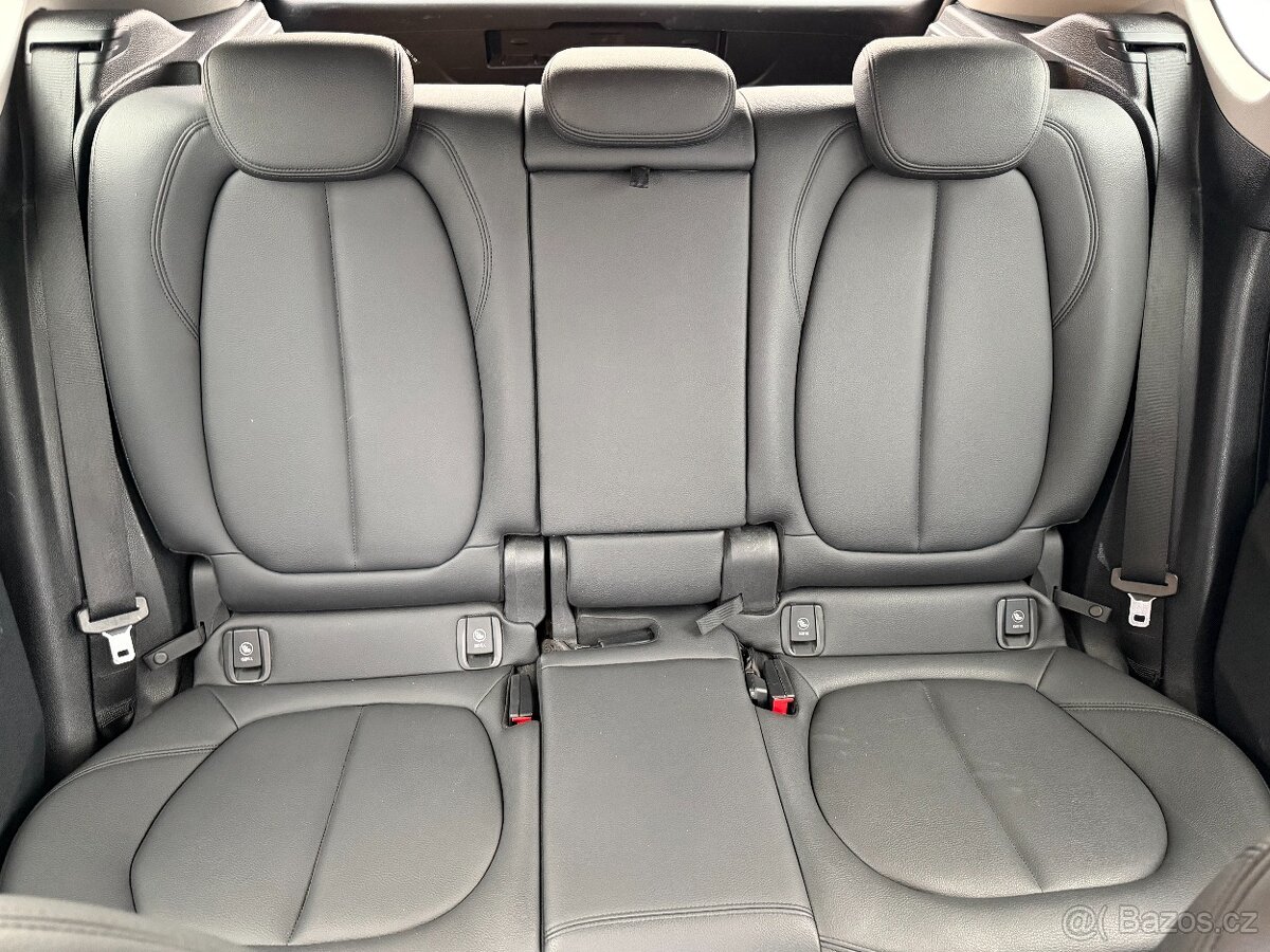 BMW Řada 2, 216d 85kW Active Tourer - 18