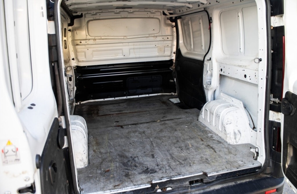 Renault Trafic 70kW (2020) - 18