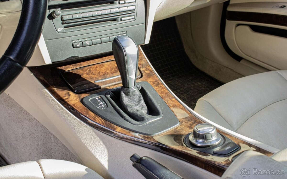 BMW 330D E93 2007 - 18