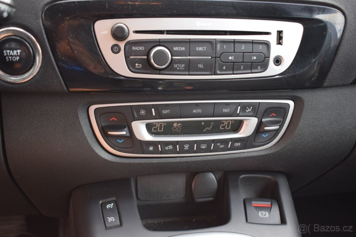 Renault Scénic 1.6 DCi/MANUÁL/KŮŽE/NAVI/2014/ - 18