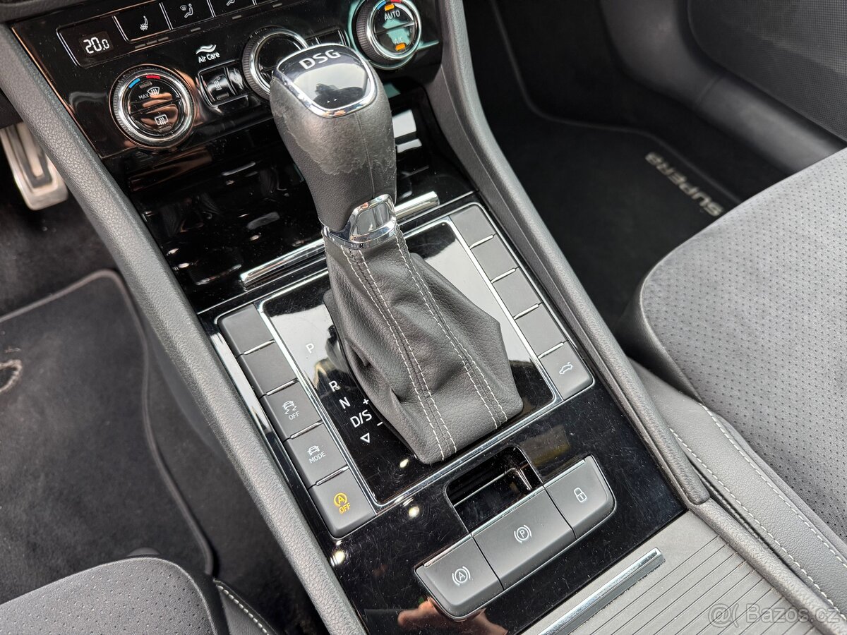 Škoda Superb 2,0 TDI 140kW DSG SPORTLINE - 18