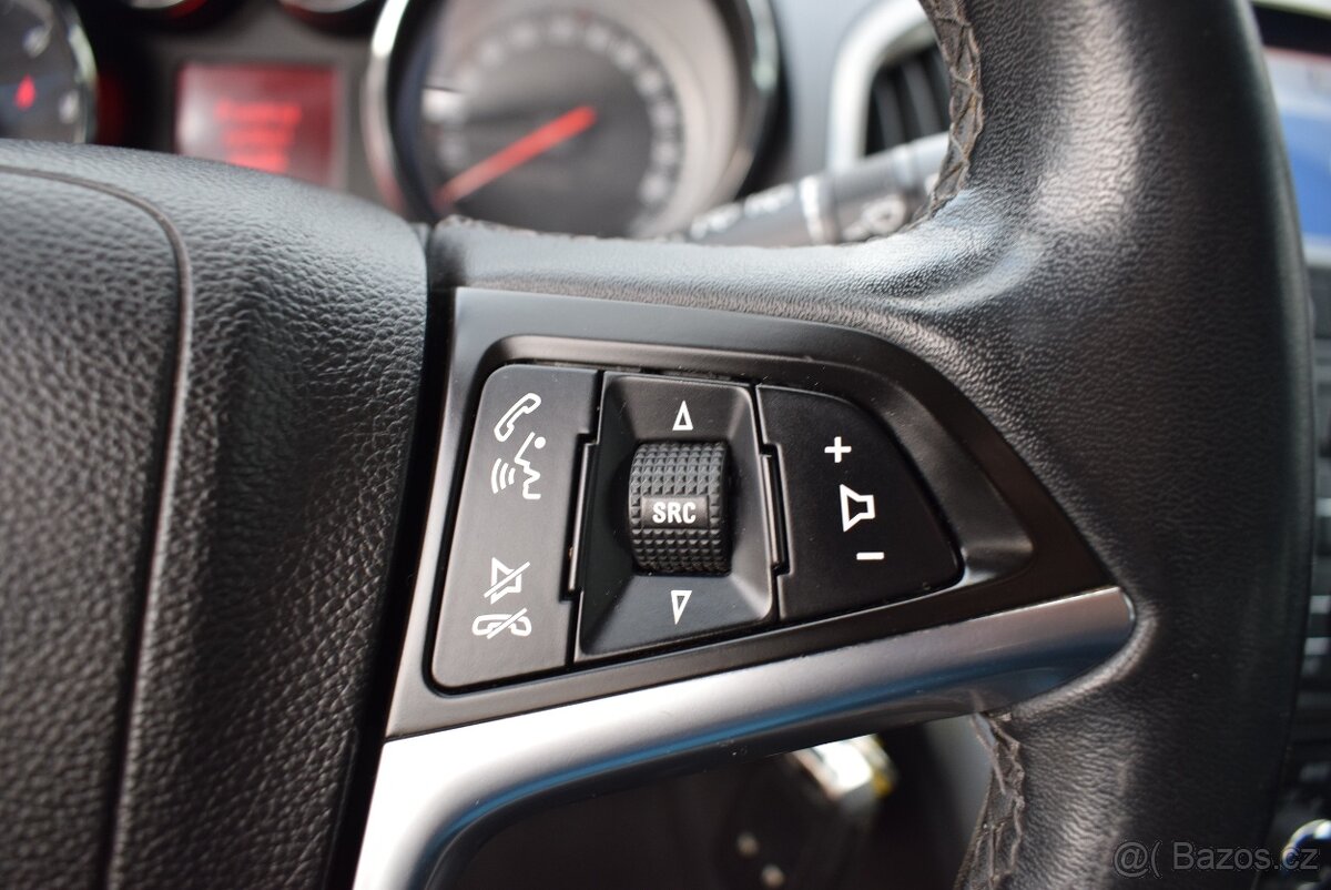 Opel Astra 2,0 CDTi AUTOMAT,BONUS ZÁRUKA - 18