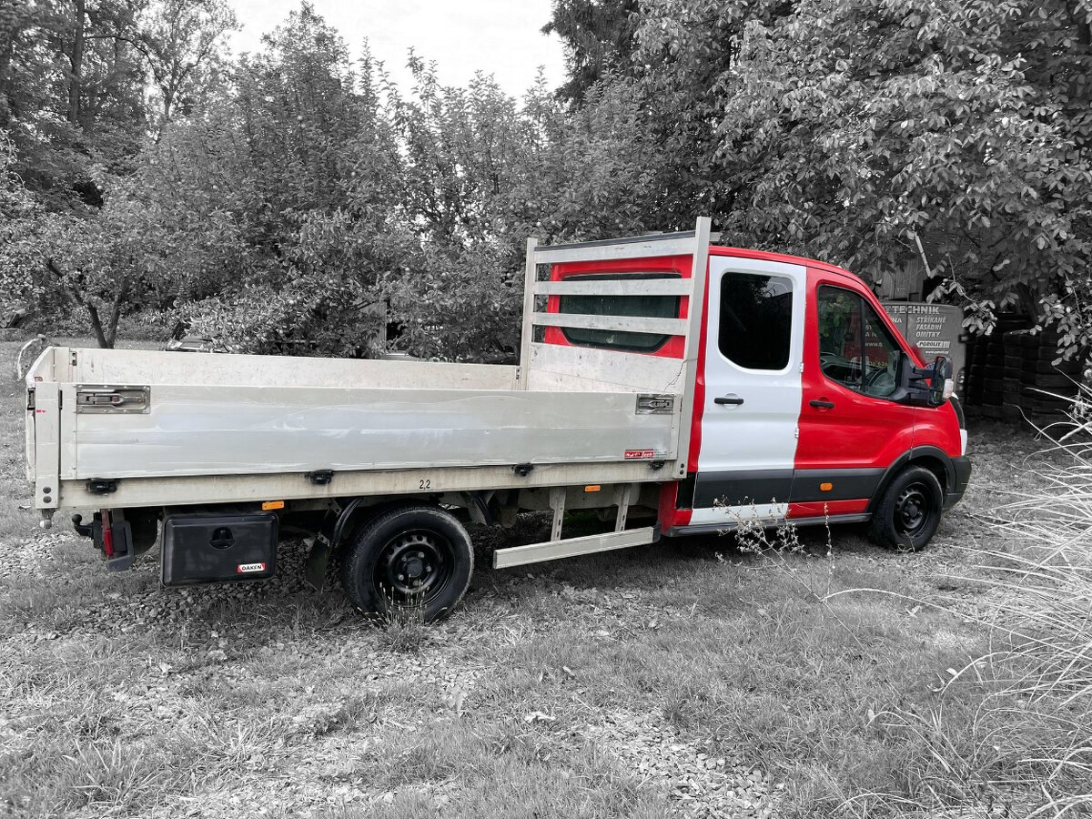 Ford Transit 2.0 1.MAJ. ČR DPH 7MÍST TAŽNÉ - 18