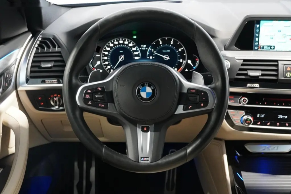 BMW X4, 25D,ČR,DPH,HUD,NAVI,VENTILACE - 18
