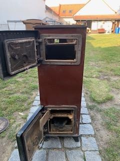 Kamna Petry 4 x - 18