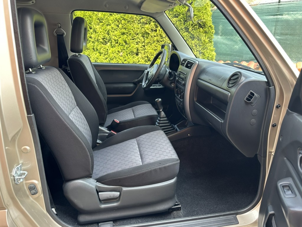 Suzuki Jimny 1.3i 63kW 4x4 TOP - 18