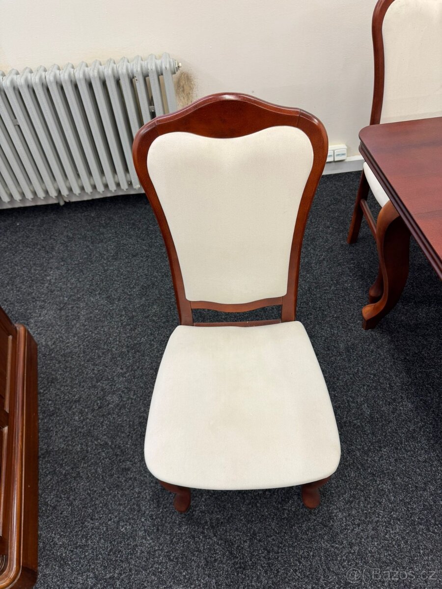 Nábytek z masivu - 18