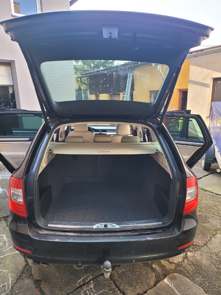 ŠKODA SUPERB FACELIFT (KOMPLET SERVIS,NOVÁ TK) - 18