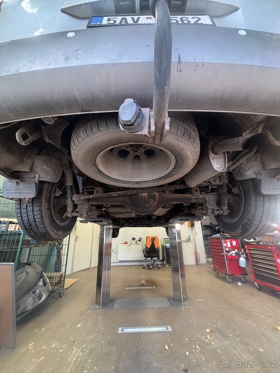 Hyundai H1 2.5crdi 2008 - 18