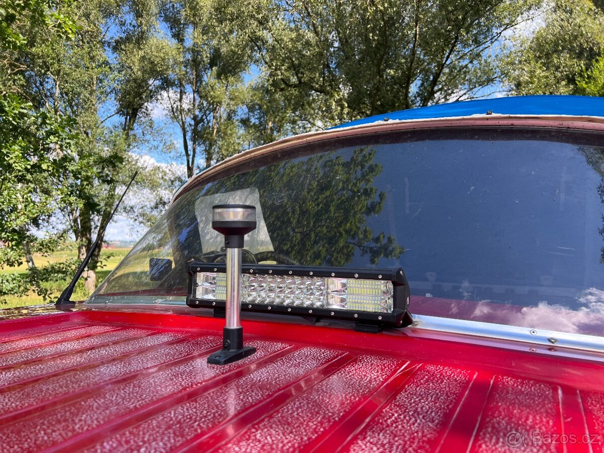 Rybářská loď Selco Rival - 18