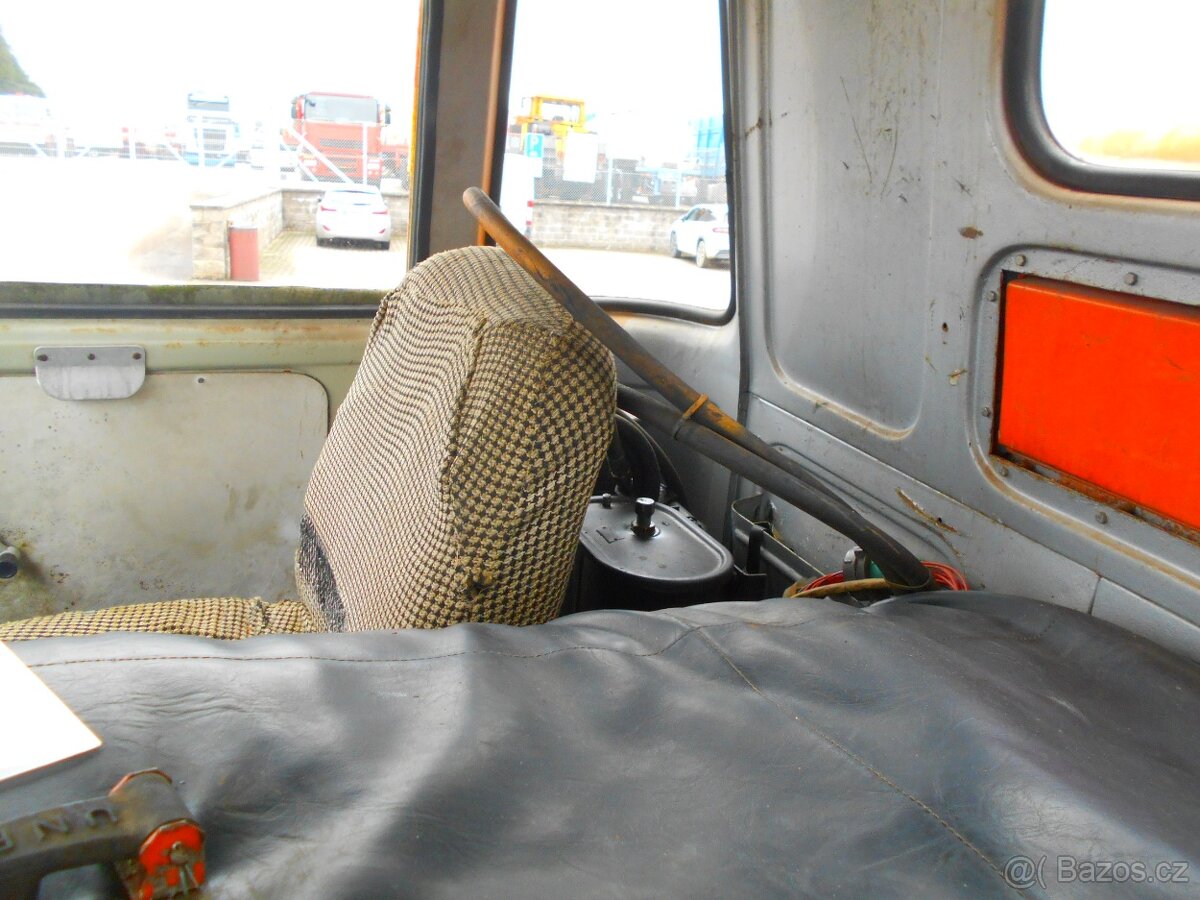 SYPAČ vozovek Š706 - 18