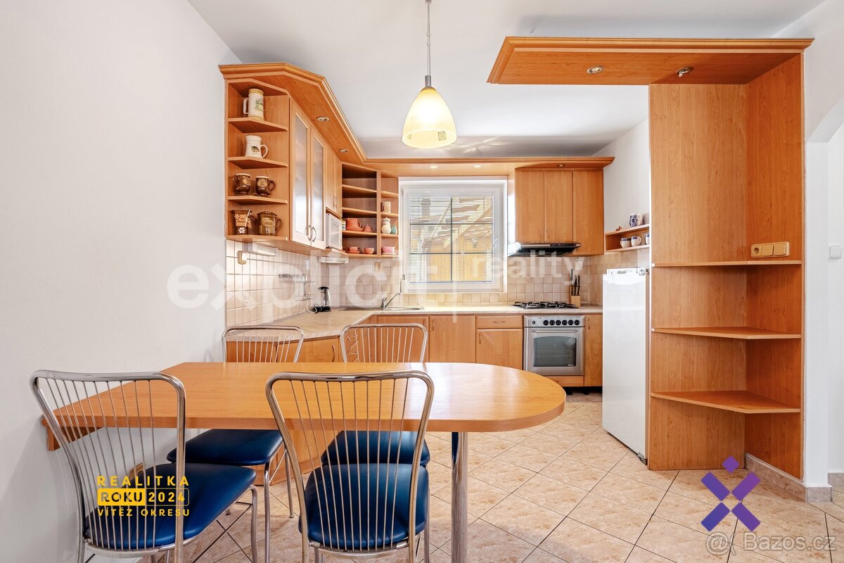 Prodej restaurace, 1 000 m² - Bojkovice, ev.č. 02156 - 18