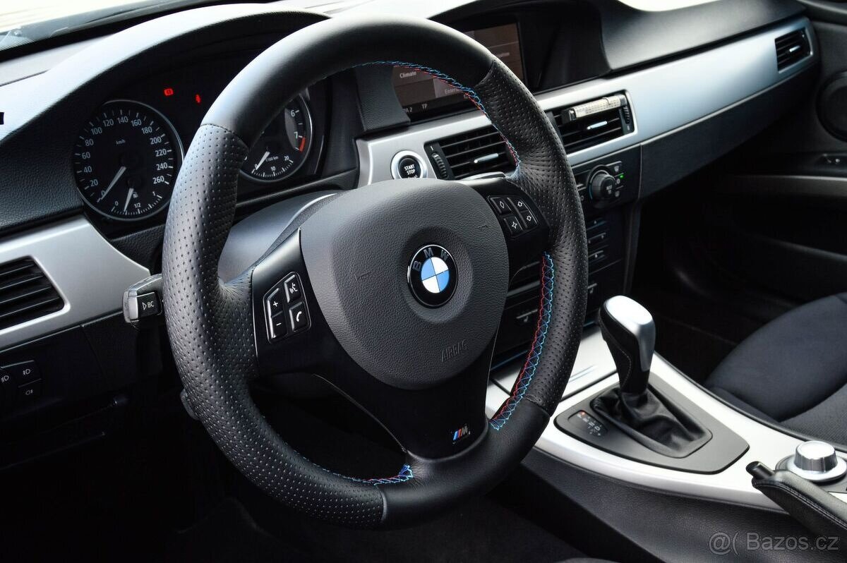 BMW E90 Rad 3 325i A/T - 18