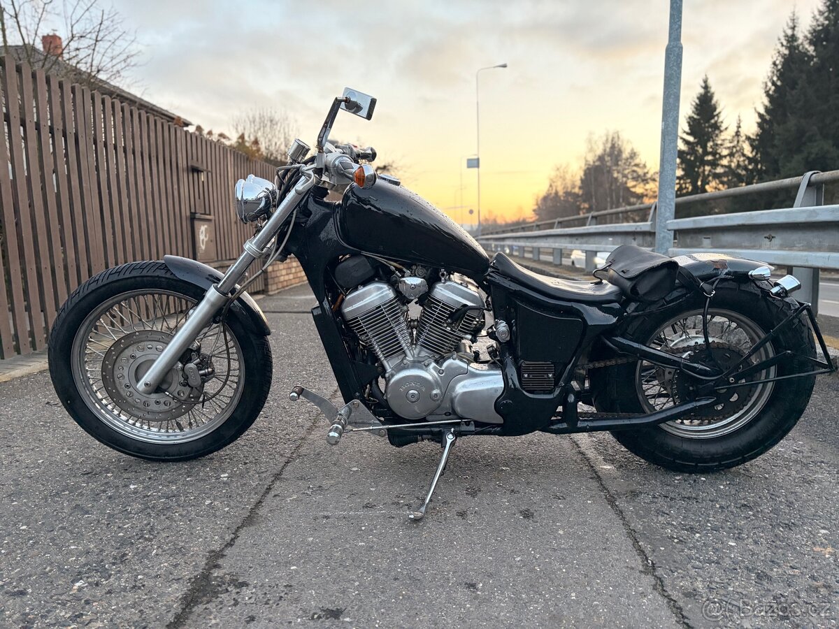 Honda shadow 600 - 18