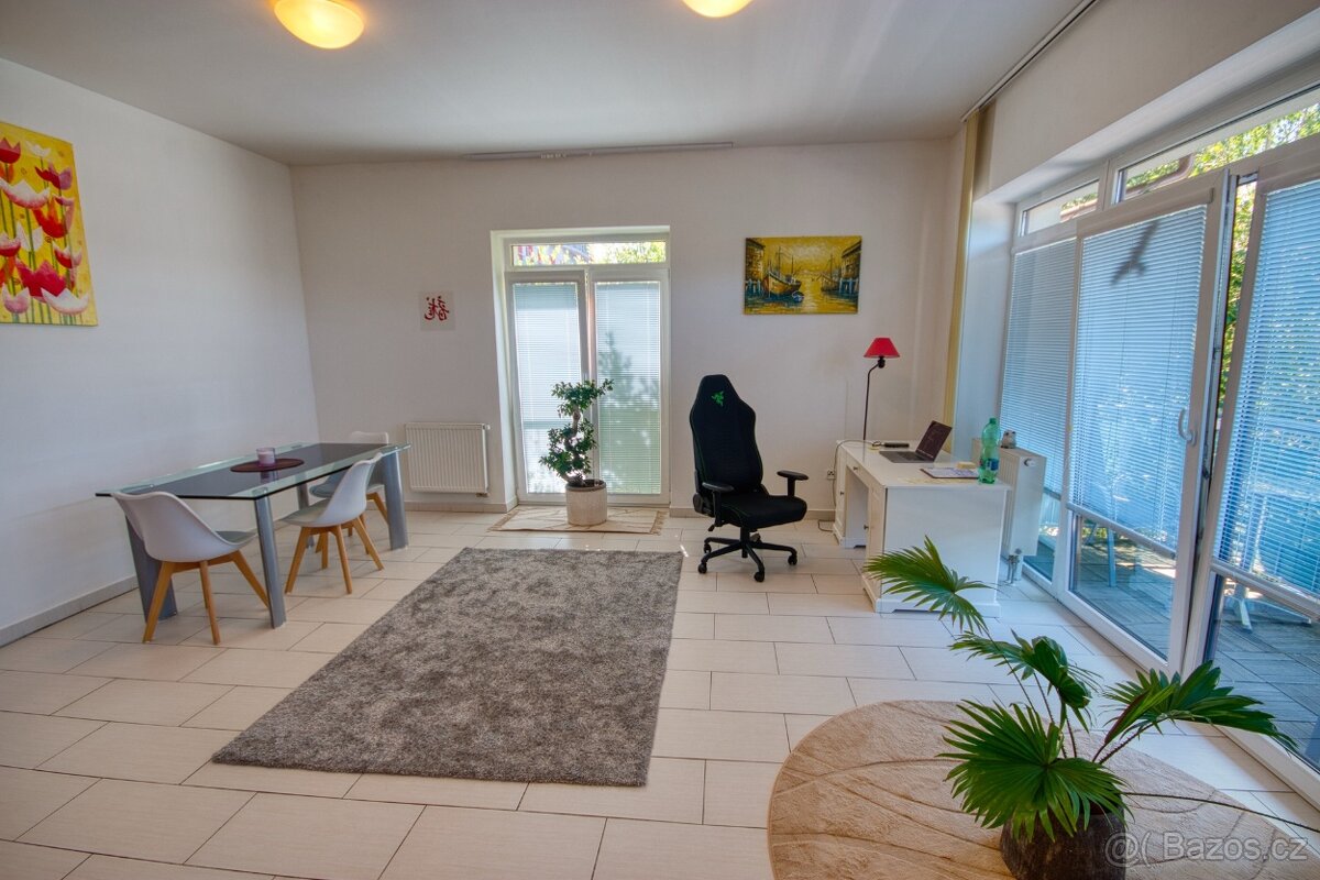 Apartmánový dům v Lipně nad Vltavou - 18