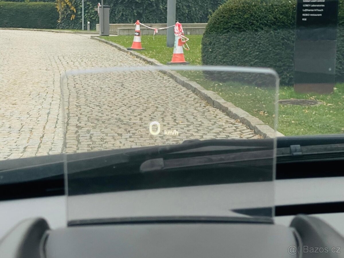 Peugeot 5008 2.0HDi MANUÁL 7MÍST VÝHŘEV SERVISKA PLNÁ VÝBAVA - 18