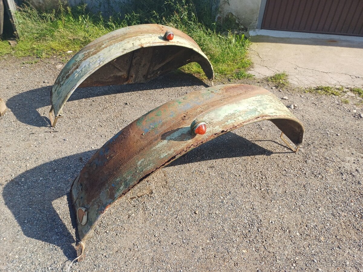 Blatníky Zetor 50 Super - 18