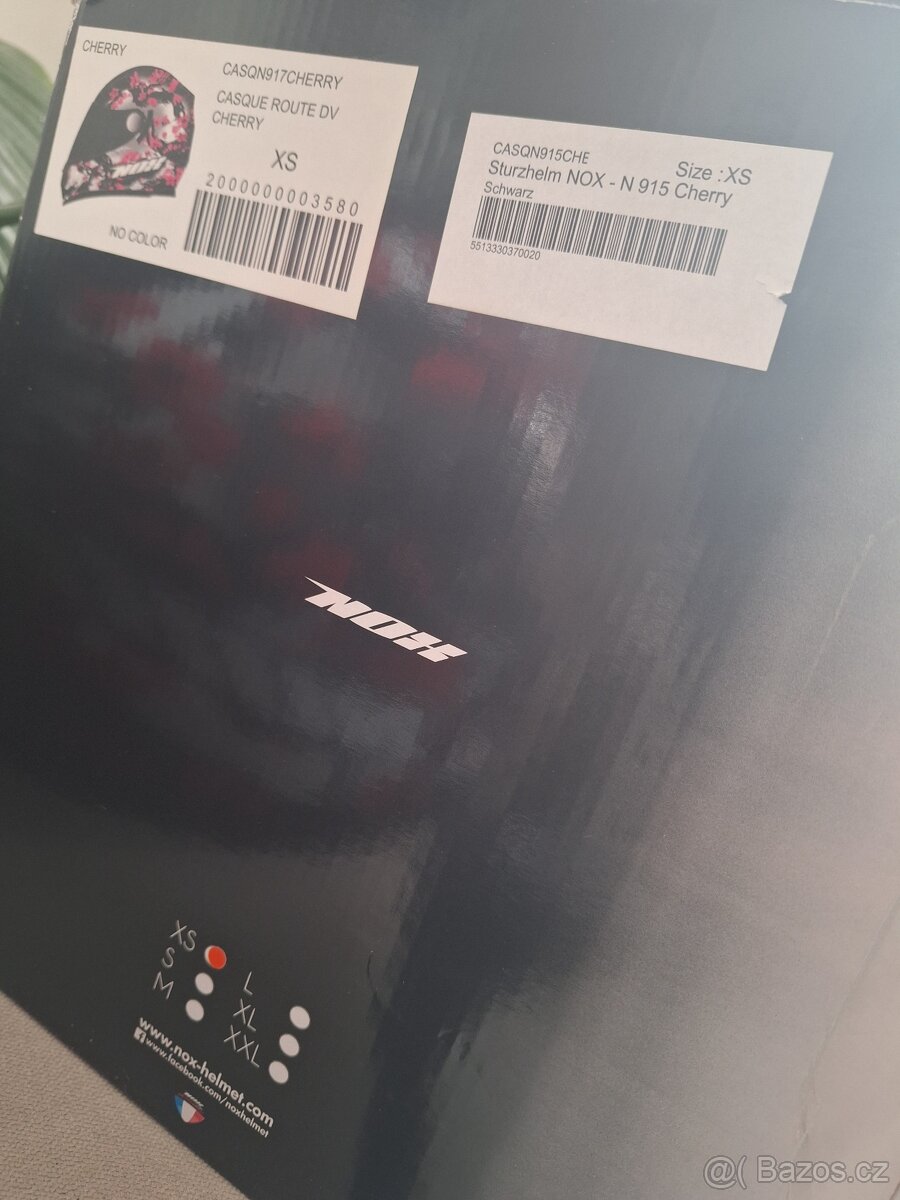 Přilba NOX .. NOVÁ - 18