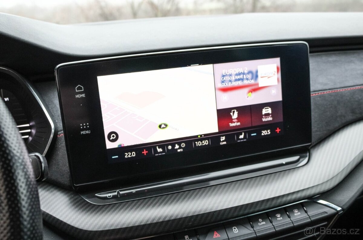 Škoda Octavia Combi 2.0 TDI RS DSG - 18