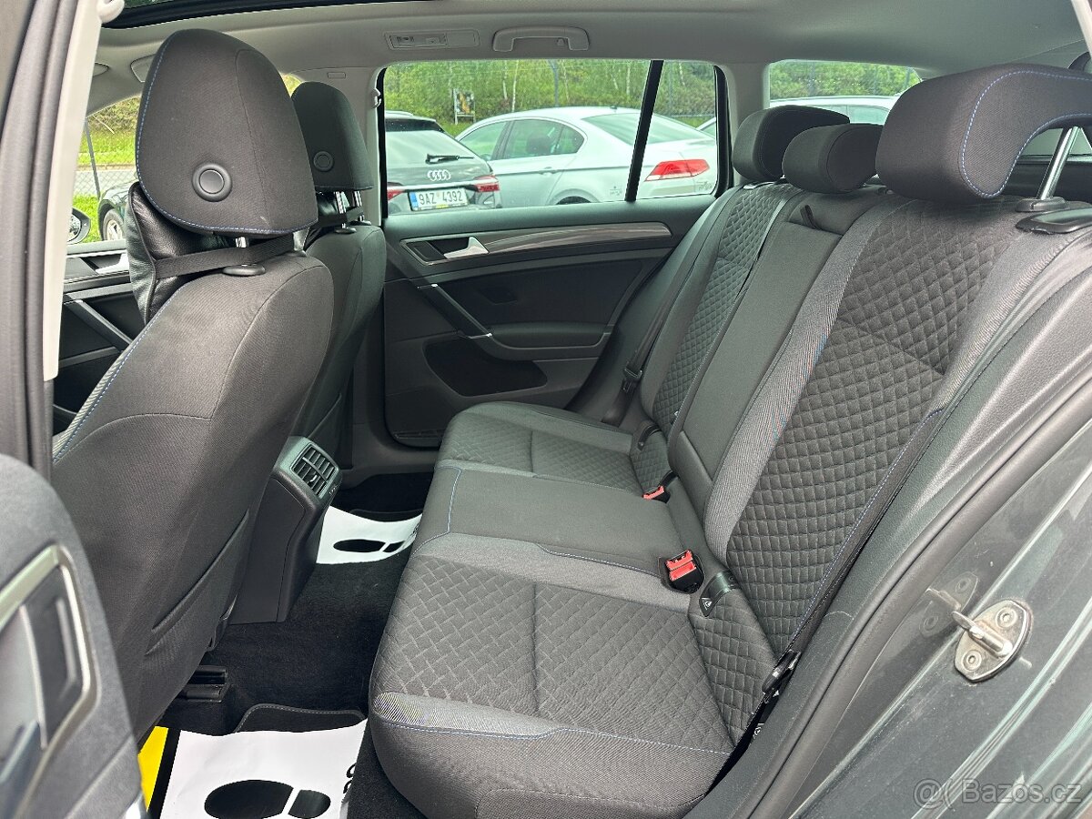 Volkswagen Golf 2018 - 18