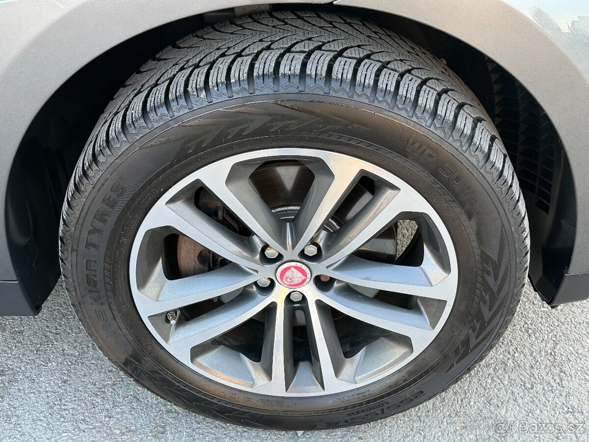 Jaguar F-Pace Portfolio 3.0TD/221kW 1.Maj. r.v.2016 PANORAMA - 18