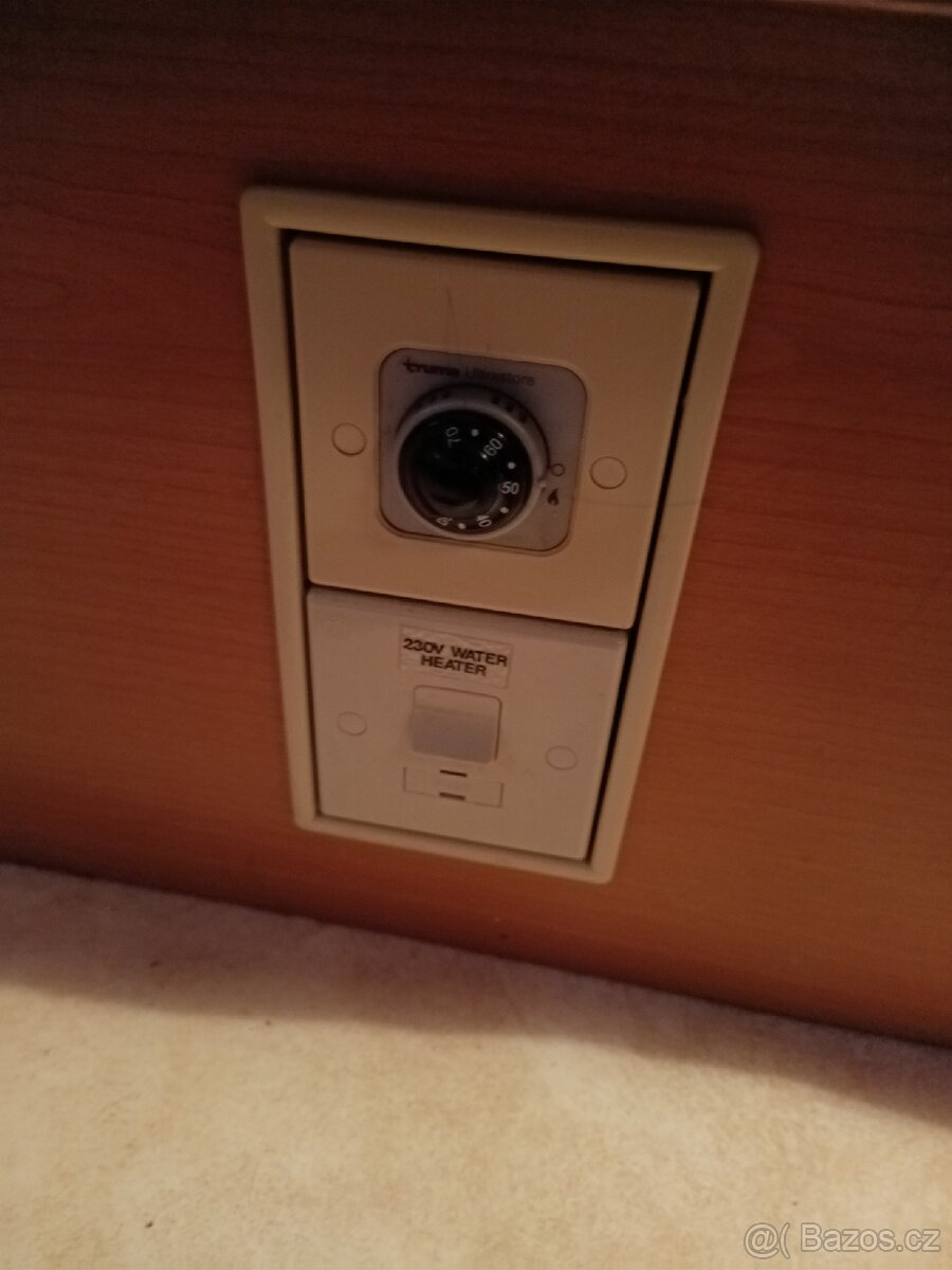 Karavan bailey ranger, plně soběstačný - 18