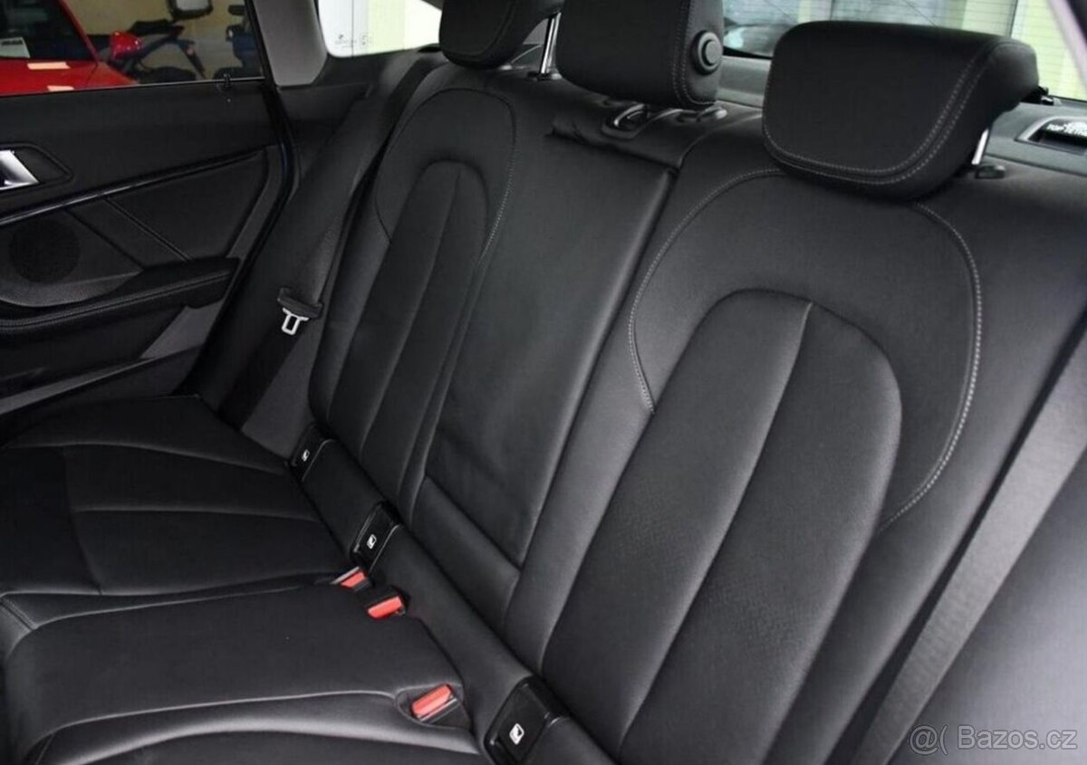 BMW Řada 2 218d NAVI CARPLAY 1M ČR - 18