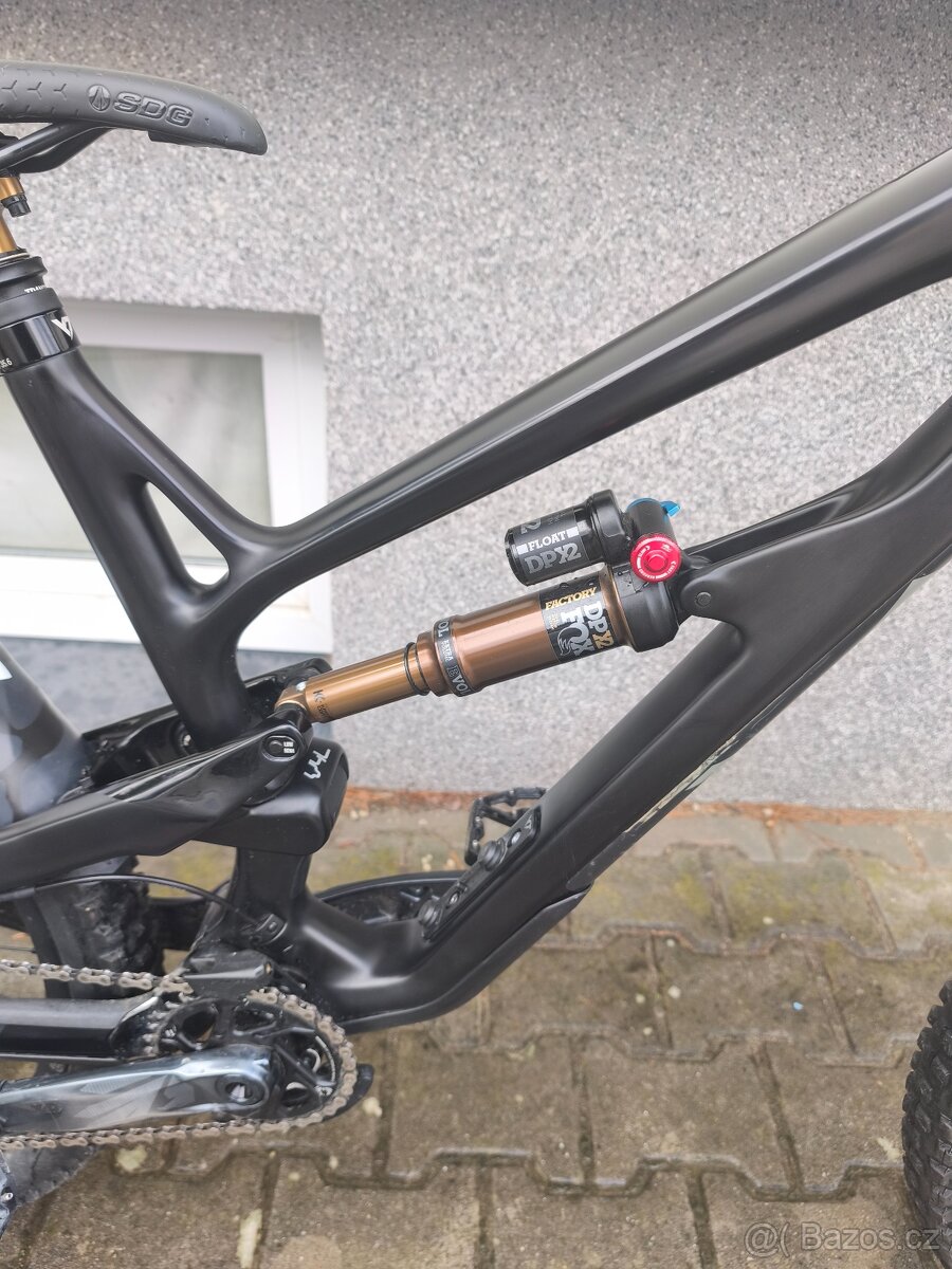 Yt Jeffsy pro race vel L - 18