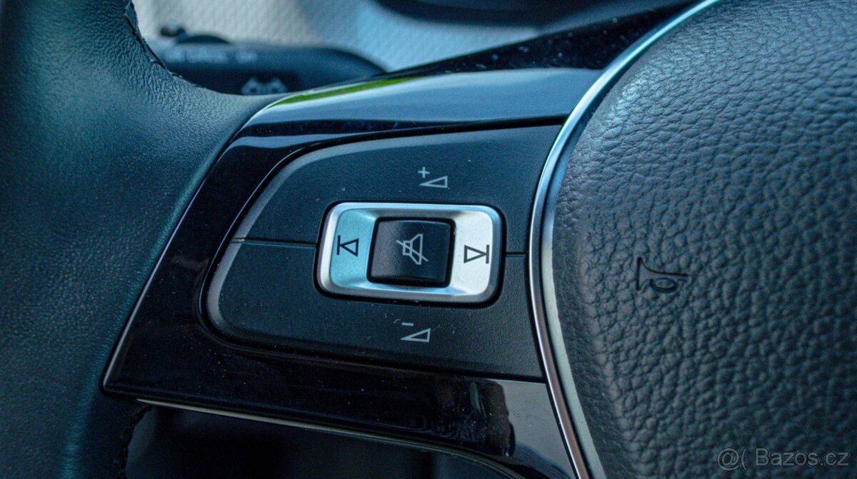 Volkswagen e-UP 2022 - 18