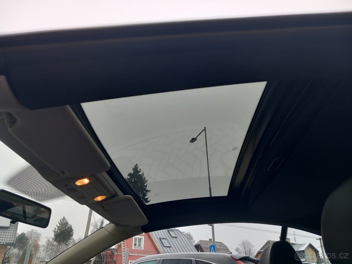 Volkswagen EOS kabriolet 2.0i VYHŘ.SED, NOVÁ STK,GARANCE - 18