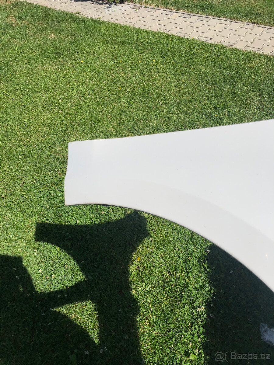 predni blatnik skoda octavia iii 3 12-17 pravy bily - 18