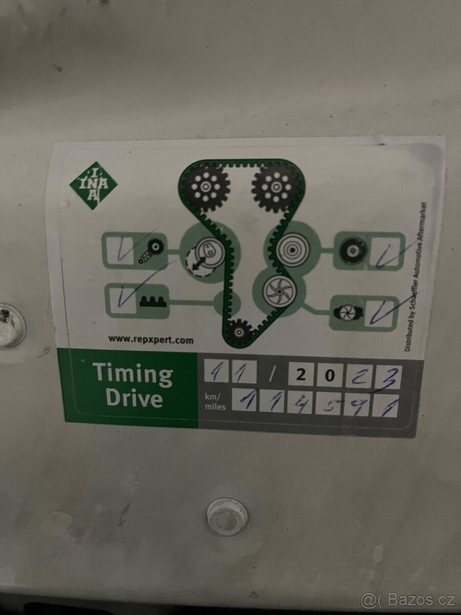 Peugeot 308 1,6 HDi 88kW - 18