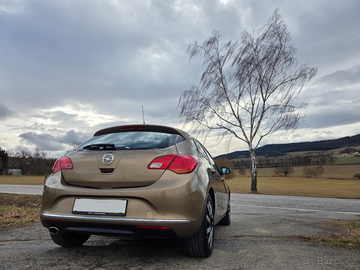 Opel Astra HATCHBACK - 2.ONAFTA - KUP ČR - 174tis - 18