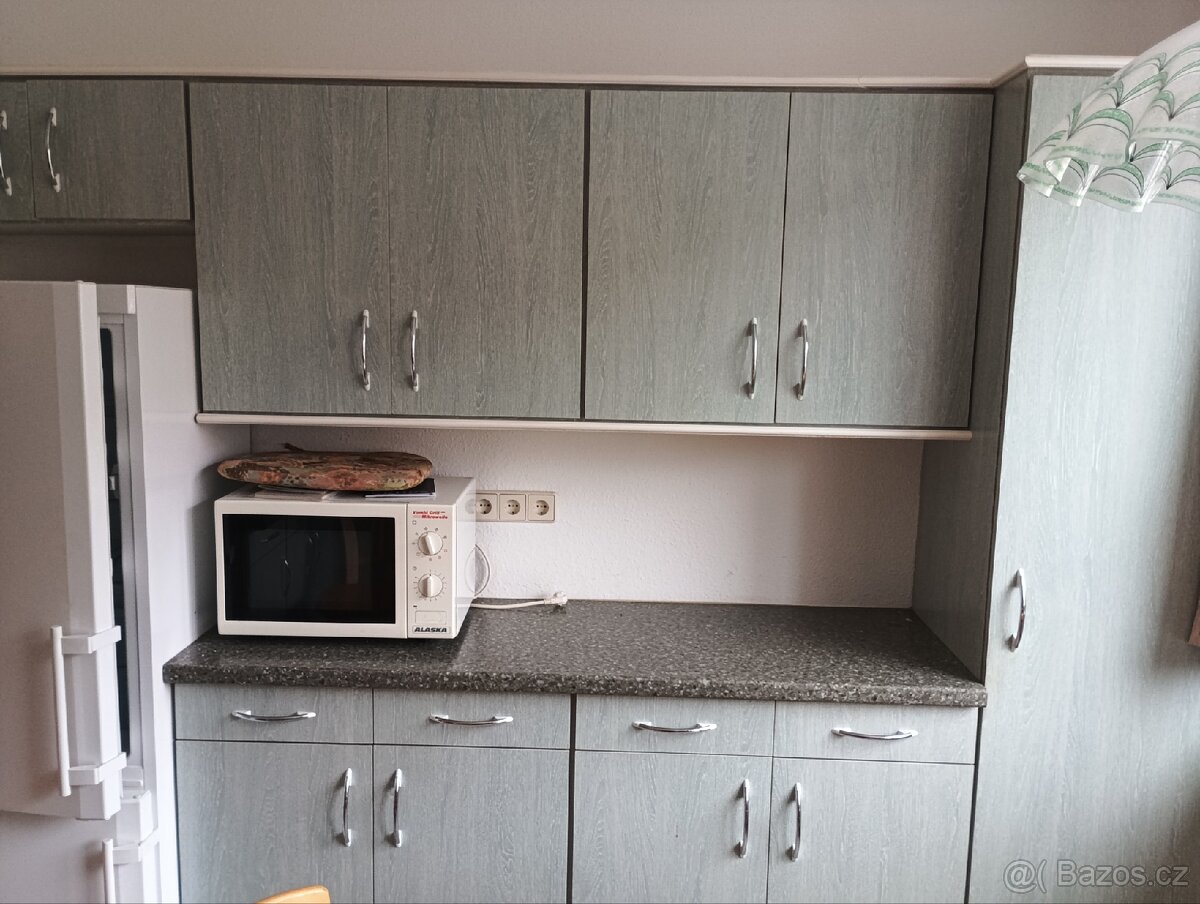 Velká Kuchyňská linka 6-7 metrů - 18