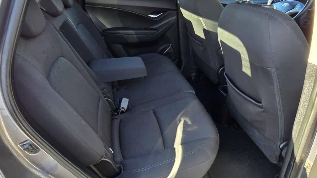 HYUNDAI ix20 1.4CVVT STYLE 1MAJITEL - 18