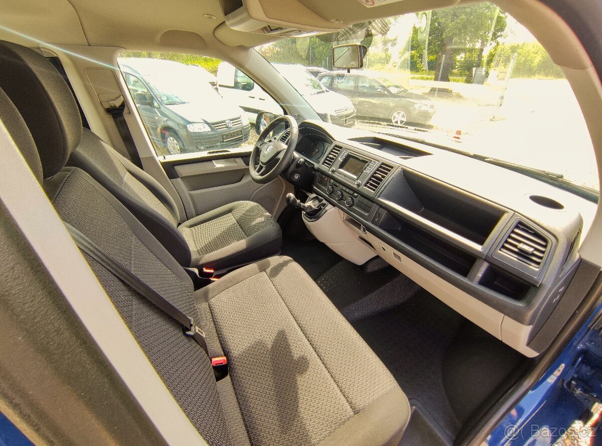 VW T6 CARAVELLE 2.0 TDi ZÁVĚS,AUT.KLIMA,9-MÍST,PDC P+Z. - 18