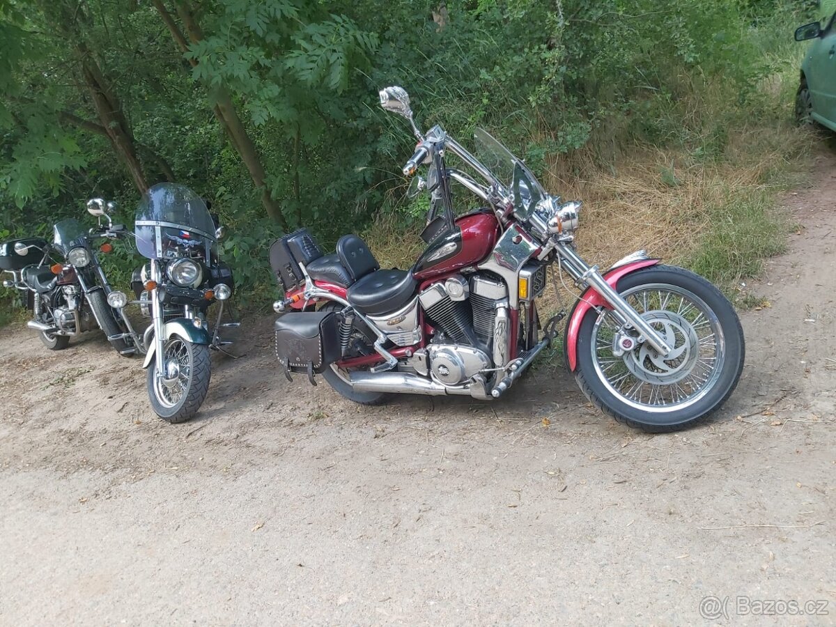 Suzuki Intruder VS 1400 - 18