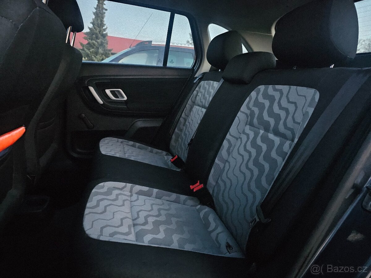 ŠKODA FABIA 1.2 51kW KOMBI AMBIENTE,KLIMA,SENZORY,ALU - 18