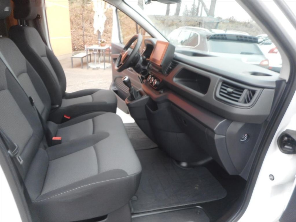 Renault Trafic,2,0 DCi 9 MÍST - 18