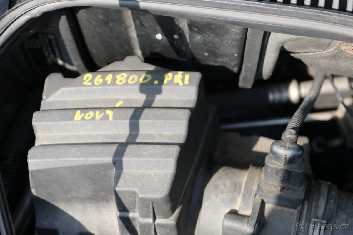 Volkswagen Multivan 2.5 TDi, Tažné , Klima - 18